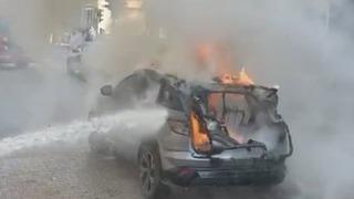 Osmaniye’de seyir halindeki otomobil yandı