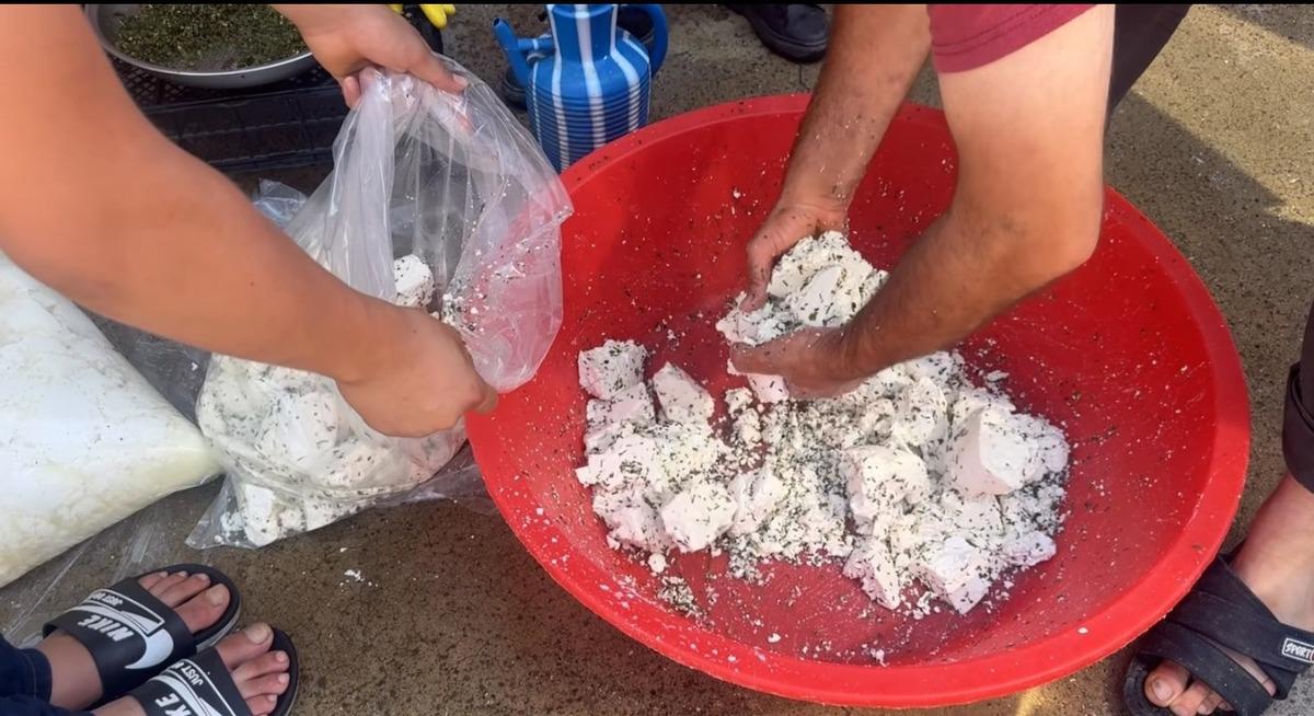 Tezgaha gelmeden bitiyor: Kilosu 400 TL, 100 kilo alan var 3