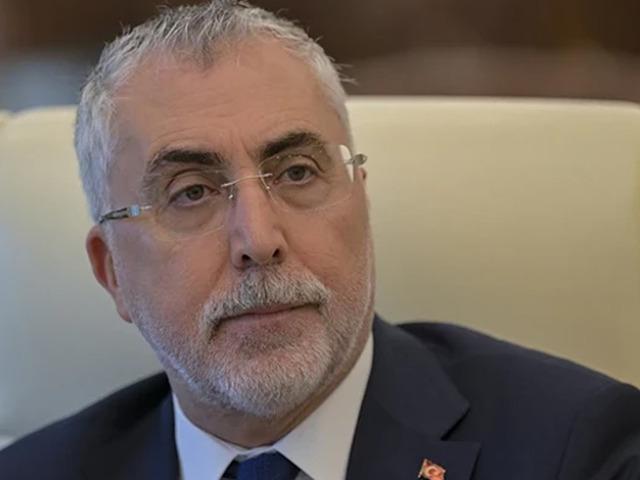 En d&uuml;ş&uuml;k emekli aylığı i&ccedil;in g&ouml;zler 3 Temmuz'da! Bakan Işıkhan a&ccedil;ıkladı