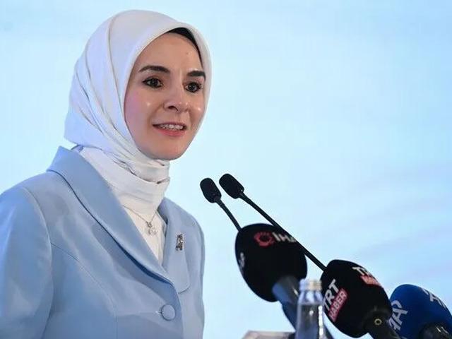 Bakan G&ouml;ktaş: Kreşlerde ve g&uuml;nd&uuml;z bakımevlerinde b&uuml;t&uuml;nc&uuml;l bir d&uuml;zenlemeyi hayata ge&ccedil;irdik