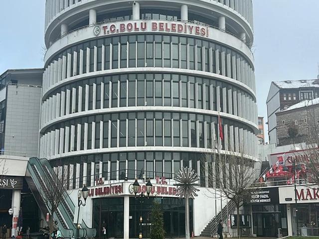 Bolu Belediyesi'ne yeni operasyon! G&ouml;zaltılar var