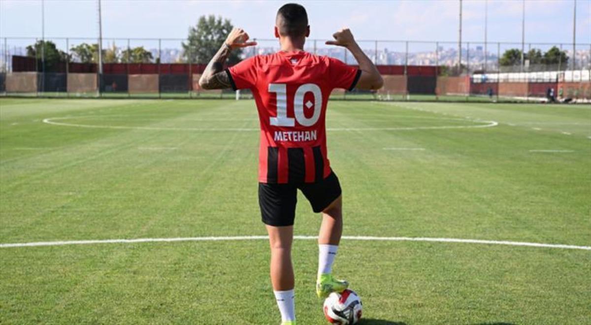Trabzonspor dan 4 transfer birden! Art arda açıkladılar 3