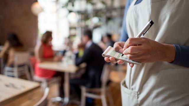 Yeni uygulama zincir restoranlarda resmen başladı: Görülecek