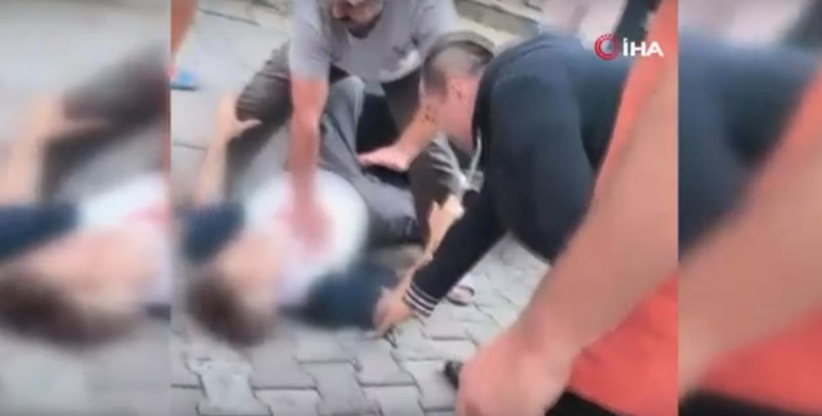 Kanlı pusu! Kasklı saldırgan kurşun yağdırdı, yardım çığlıkları mahalleyi inletti 1
