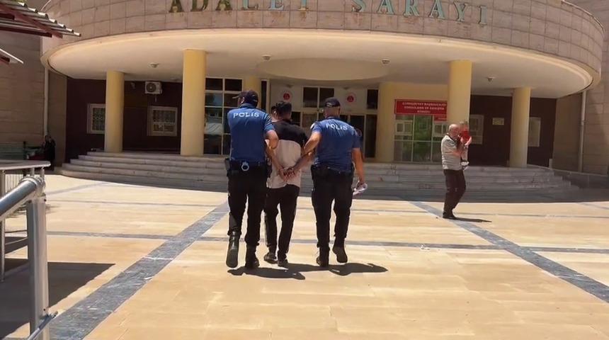 Şanlıurfa&rsquo;da 19 yıl 6 ay hapis cezası bulunan h&uuml;k&uuml;ml&uuml; yakalandı