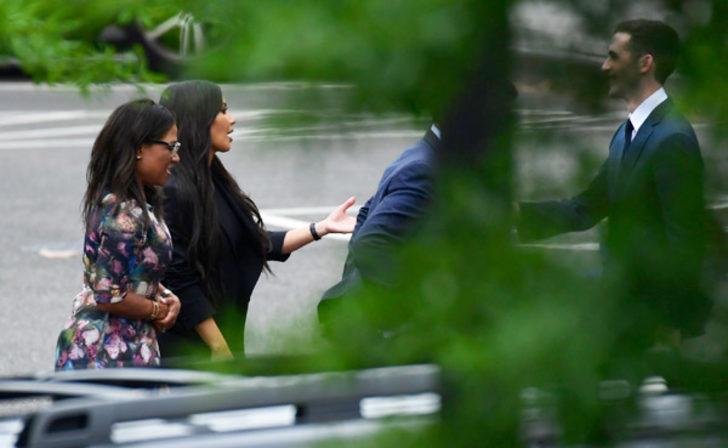 Kim Kardashian ve Trump 'af' için buluştu, sosyal medya yıkıldı!  G5