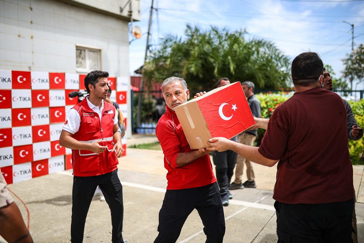 Venezuela dan TİKA ya teşekkür! Başkan Eren: "Deprem yaralarının sarılması için desteğe devam edeceğiz" 3
