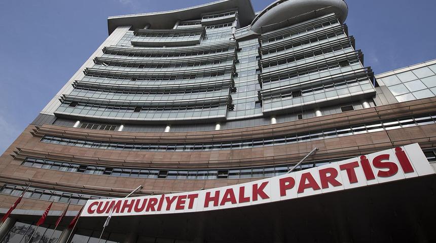Yeni parti iddiaları sonrası G&uuml;rsel Tekin'den dikkat &ccedil;eken &ccedil;ıkış: "&Ccedil;oğu CHP'de kalacak"