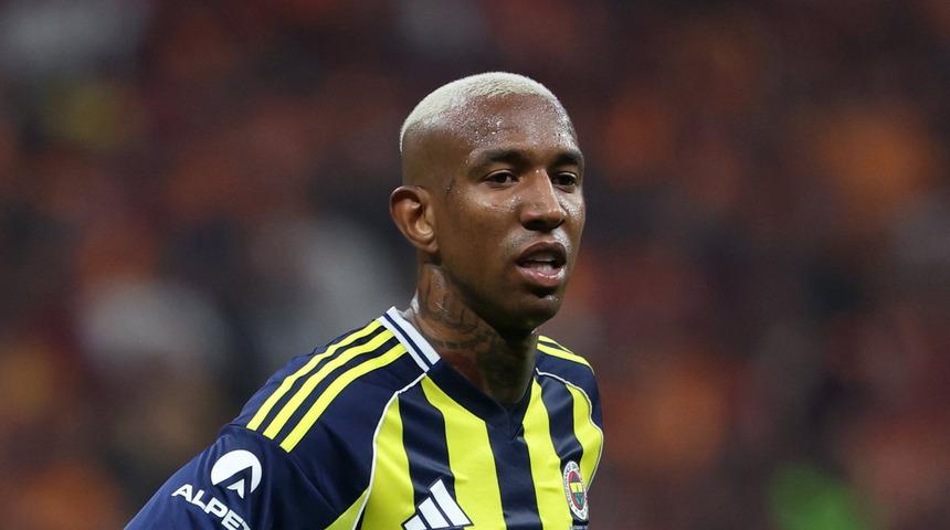 Fenerbah&ccedil;e'de deprem etkisi yaratan karar! Talisca ayrılmak i&ccedil;in y&ouml;netime başvurdu