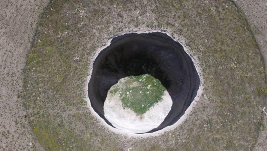 Konya'da ortaya &ccedil;ıkan obruklar korkutuyor