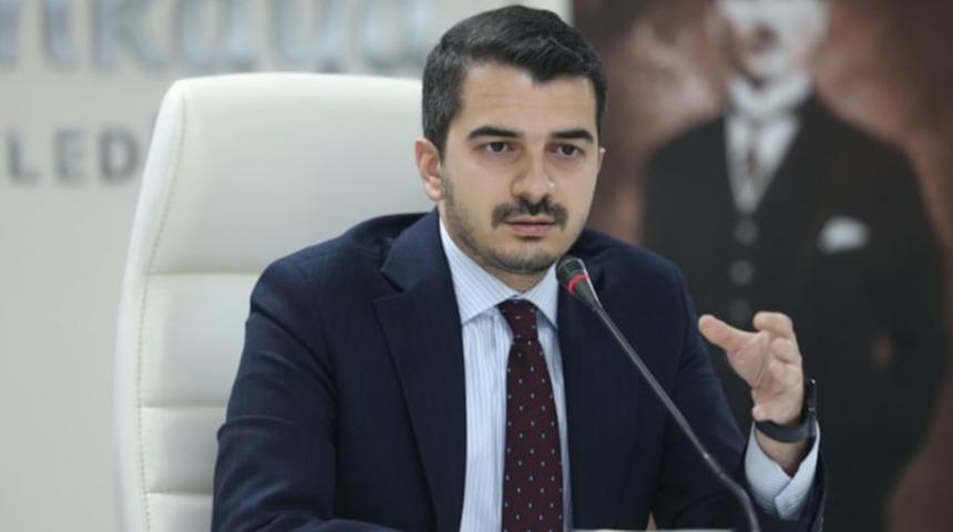 CHP'de sular durulmuyor! &Ccedil;ankaya'da 'Kılı&ccedil;daroğlu' kavgası: Şişeler havada u&ccedil;uştu