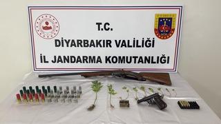 Diyarbakır'da uyuşturucu operasyonu! CHP Çüngüş İlçe Başkanı ve oğlu gözaltına alındı