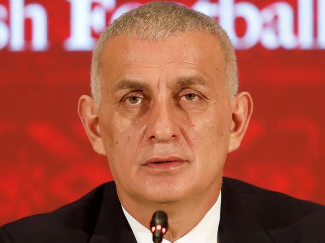 İbrahim Hacıosmanoğlu'na t&uuml;m kul&uuml;plerden şok! Herkes birleşti