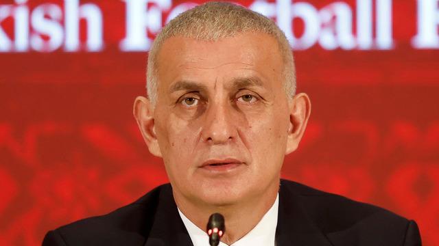 İbrahim Hacıosmanoğlu'na tüm kulüplerden şok! Herkes birleşti