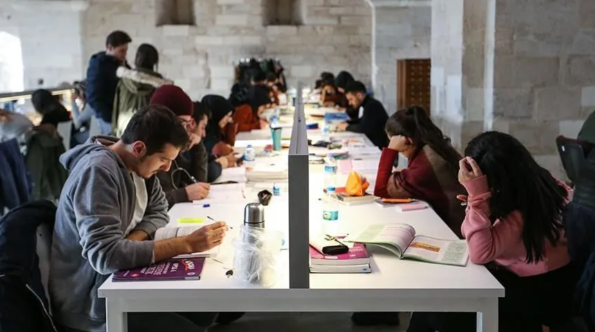 Son dakika | &Ouml;ğrenci affı TBMM'de: 4 ay detayına dikkat