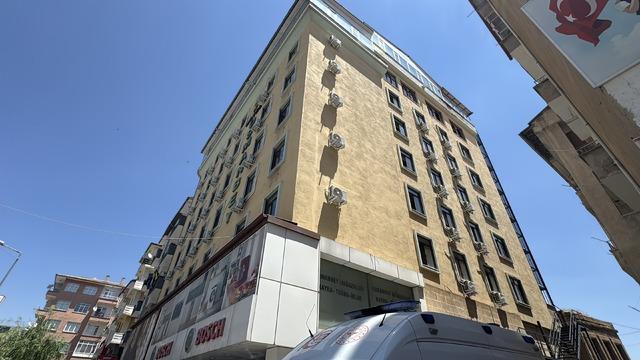 Niğde de bir kişi otel odasında ölü bulundu 1