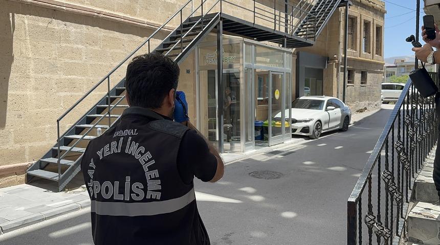 Niğde'de bir kişi otel odasında &ouml;l&uuml; bulundu