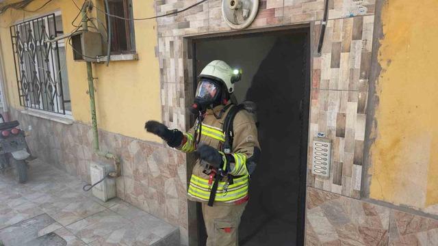 Yaramaz &ccedil;ocukların evcilik oyunu y&uuml;rekleri ağza getirdi: Az kalsın ev yanıyordu 2