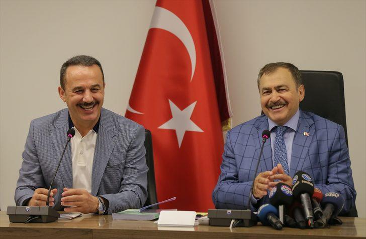 "4 milyar 50 milyon adet fidanı toprakla buluşturan bir hükümetiz" G3