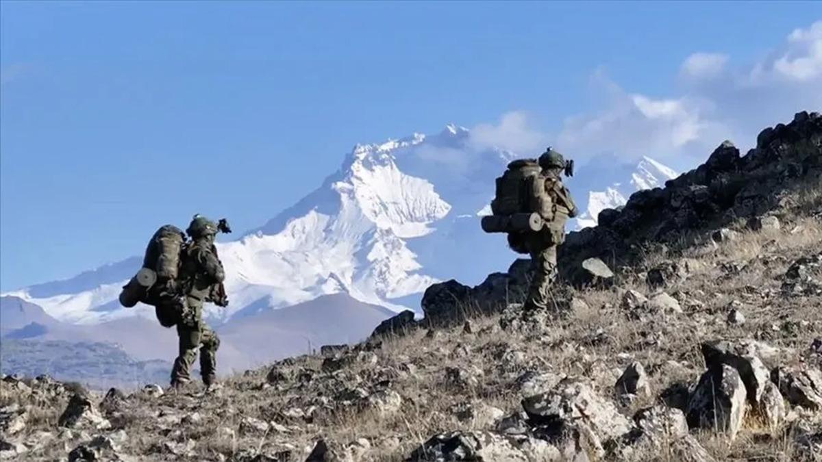 Uzman er ve erbaşlar ile ilgili düzenlemeleri içeren teklif kabul edildi! Kamuda istihdam dönemi 2
