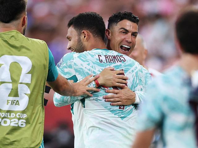 90+13'te duygular bir anda değişti! Portekiz son 16'da