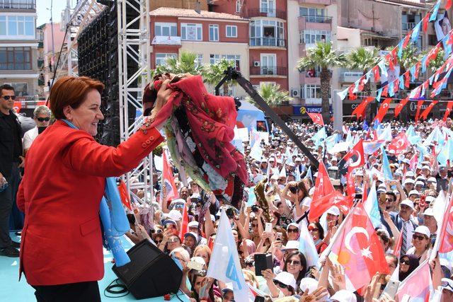 Akşener: Böyle dış politika ile ülkenin yürütülmesi mümkün değil