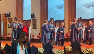 Boğazi&ccedil;i'nde 'diploma' d&uuml;ellosu! &Ouml;ğrenci fotoğrafı reddetti, akademisyen diplomayı geri almaya &ccedil;alıştı...