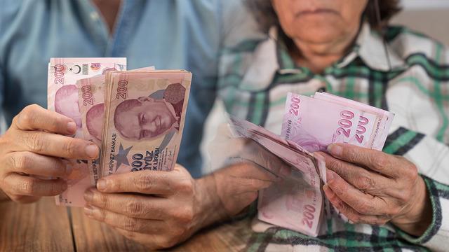 Memur ve emekli için zam belli oldu: İşte yeni zamlı maaş tablosu