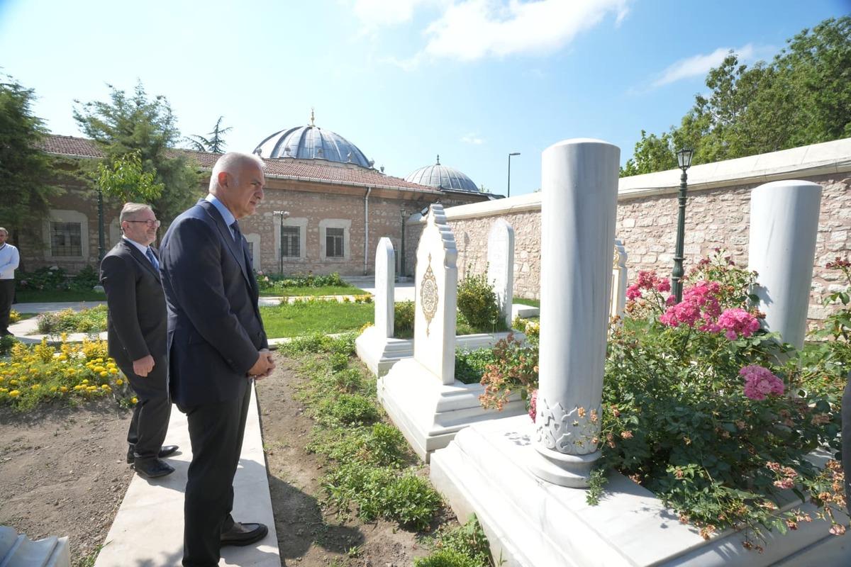 Fatih Külliyesi nde medeniyet mirasına vefa 7
