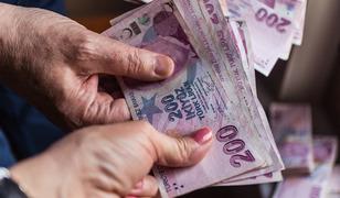 En d&uuml;ş&uuml;k emekli maaşında rakam belli oldu: Meclis'e sunuldu