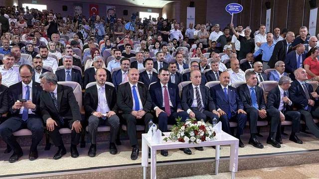 Bakan Kurum: "Adıyaman yıkıldığı yerden doğruldu" 4
