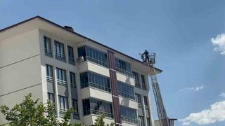 Elazığ’da 7 katlı binada baca yangını