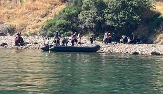 &Ccedil;anakkale'de g&ouml;&ccedil;men ka&ccedil;ak&ccedil;ılığı operasyonu