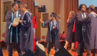 Boğazi&ccedil;i &Uuml;niversitesi'nde olaylı mezuniyet t&ouml;reni! 5 yıl boyunca yasaklandı