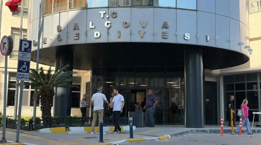 Bal&ccedil;ova&rsquo;da se&ccedil;im tarihi belli oldu