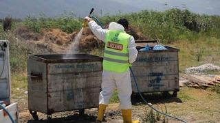 Hatay Büyükşehir Belediyesi il genelinde ilaçlama çalışmalarına aralıksız devam ediyor