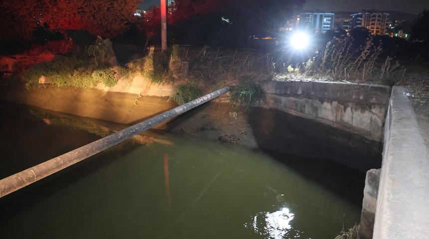 İzmir'de kanal faciası! Biri 6 diğeri 8 yaşındaydı... "G&ouml;r&uuml;nce suya atladım"