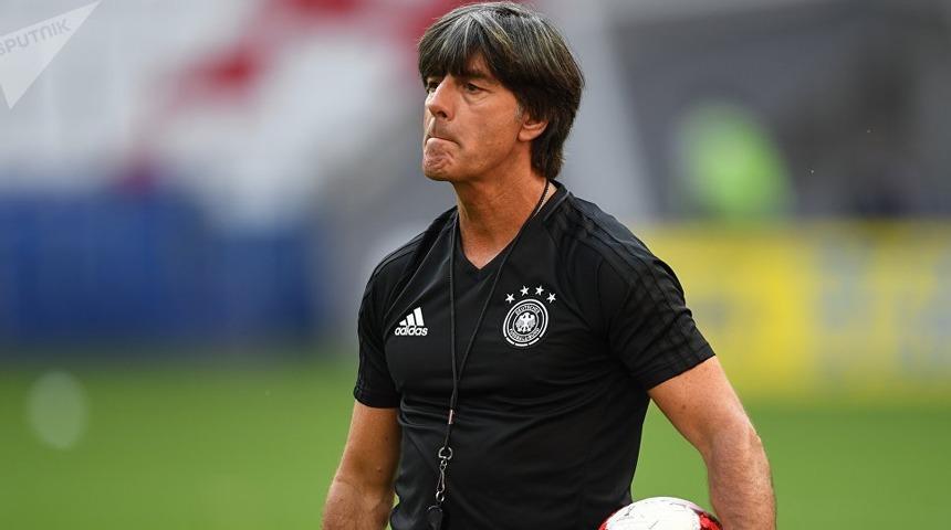 Almanya, Fransa'ya kaybederse Joachim Löw kovulabilir