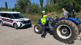 Jandarmadan çiftçilere trafik ve yangın uyarısı