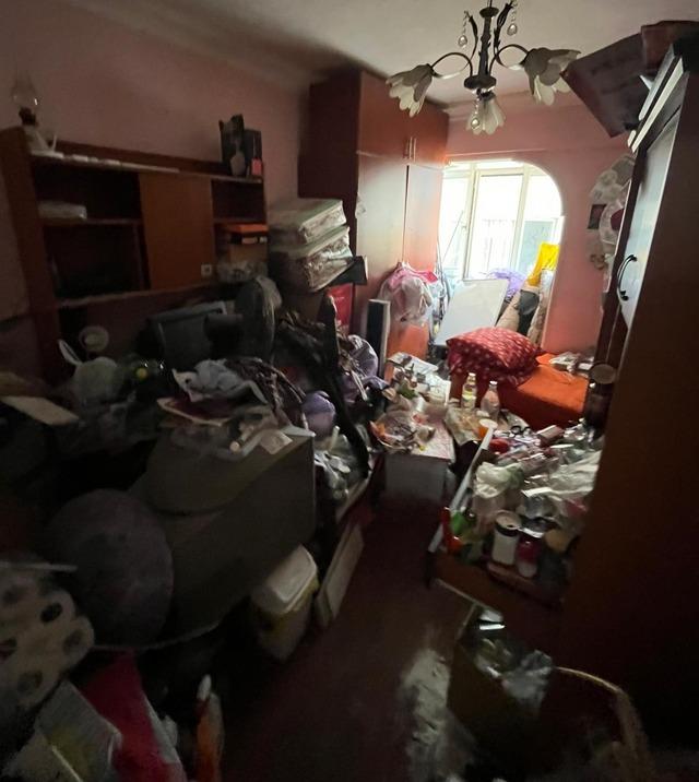 Osmangazi’de çöp evden 2,5 ton geri dönüşüm atığı çıkarıldı 5