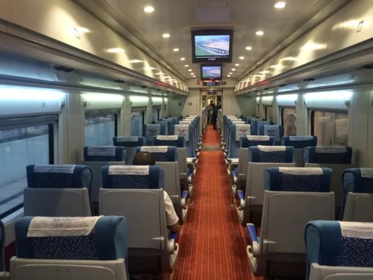 İstanbul-&Ccedil;anakkale arası 2 saate d&uuml;şecek! Uraloğlu, hızlı tren hattı i&ccedil;in tarih verdi 2