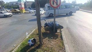 Manavgat&rsquo;ta otomobil ile motosiklet &ccedil;arpıştı: 1 yaralı