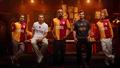  Galatasaray��n yeni sezon formalar� tan�t�ld�! ��te fiyat�