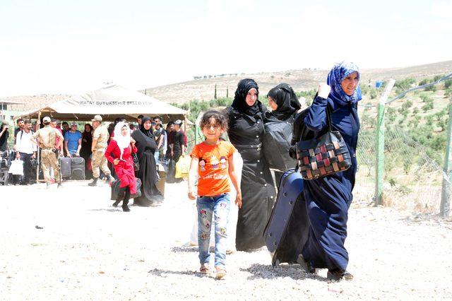 35 bin Suriyeli bayramlaşmaya gitti