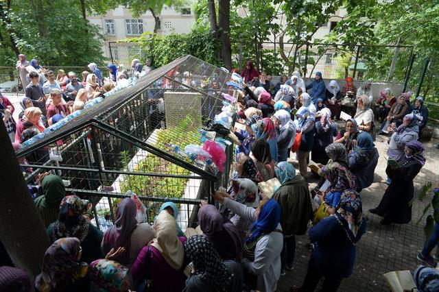 LGS öncesi Zuhuratbaba ve Eyüp Sultan'a koştular