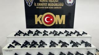 Konya'da 70 ruhsatsız tabanca ele geçirildi