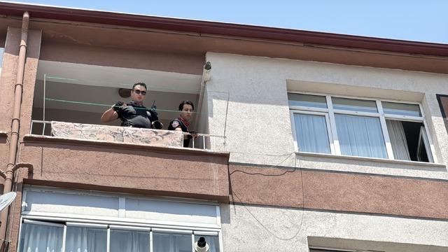 Niğde de tartıştığı eski nişanlısını rehin alıp yaralayan kadını polis ikna etti 1