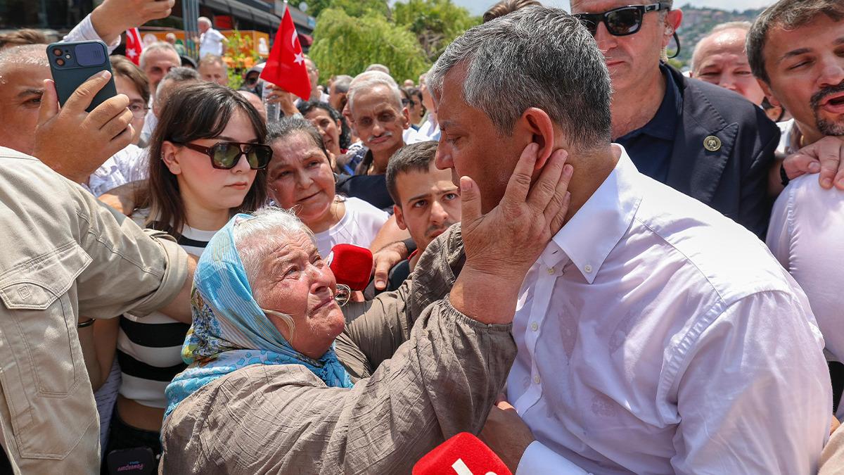 Özgür Özel den Zonguldak ta yeni parti sinyali! "Az kaldı..." 1