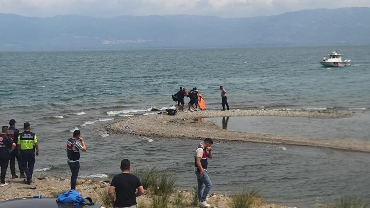 Saatler süren bekleyişin ardından acı haber geldi: İznik Gölü nde iki can kaybı 3