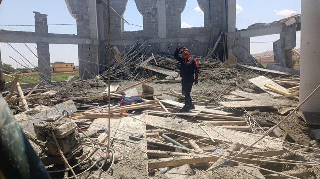 Şanlıurfa&rsquo;da cami inşaatında g&ouml;&ccedil;&uuml;k; 3 iş&ccedil;i yaralı 4